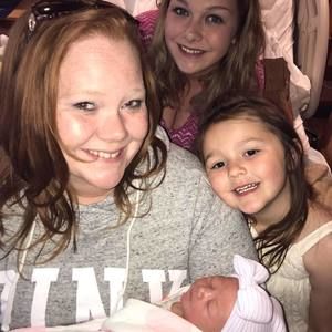 Meet your Posher, Crystal